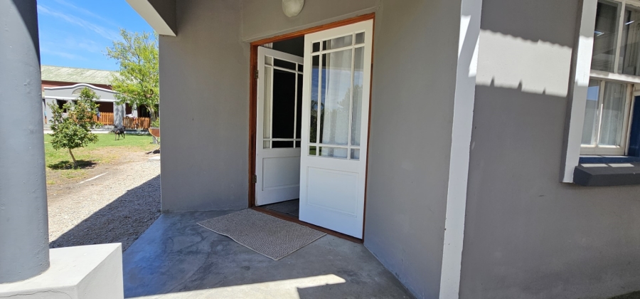 18 Bedroom Property for Sale in Hopefield Western Cape